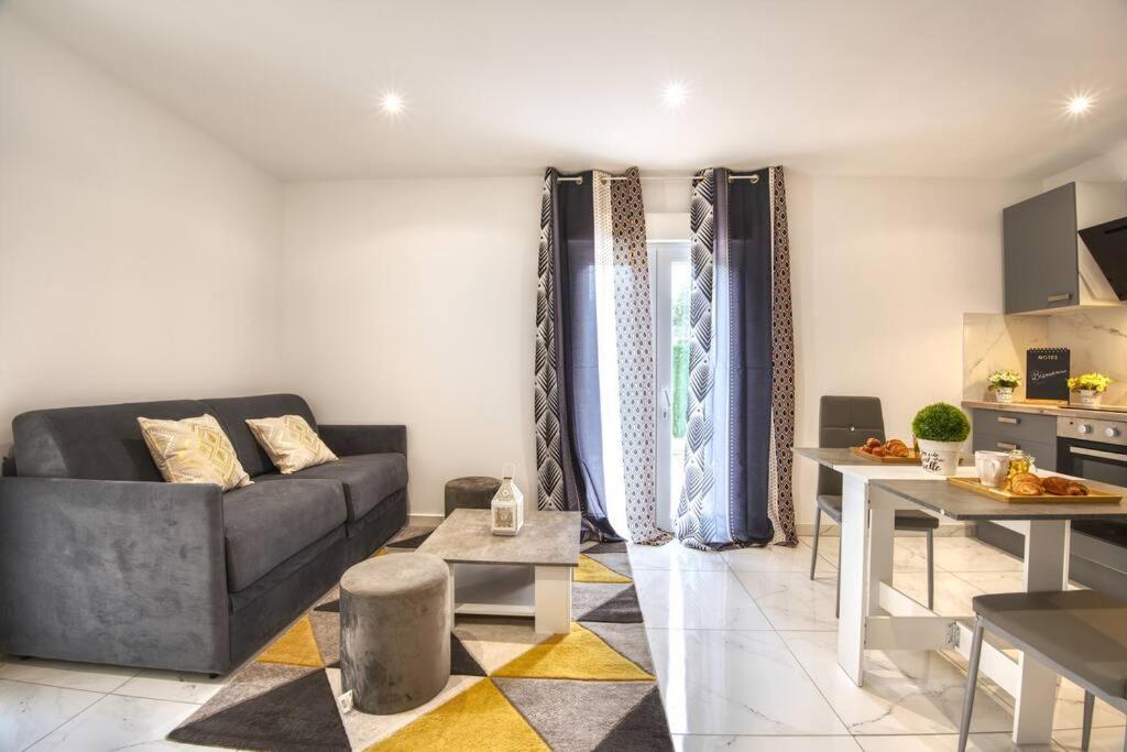 Appt P2 De 1 A 6 Pers A Rognac Apartment Екстериор снимка