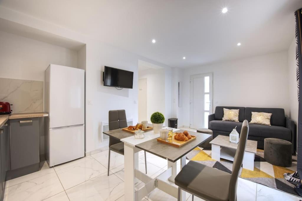 Appt P2 De 1 A 6 Pers A Rognac Apartment Екстериор снимка